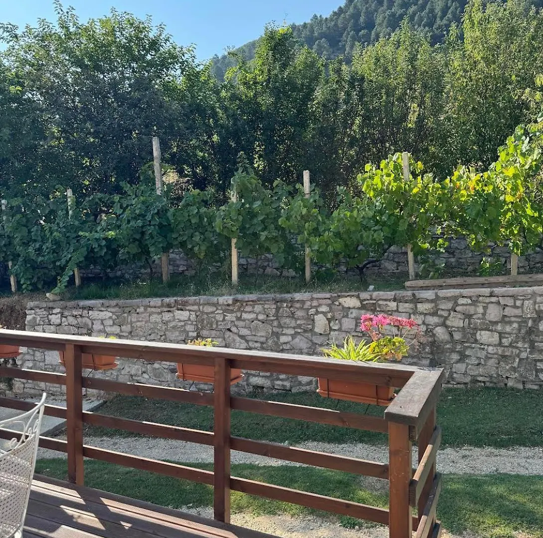 Mari'S Guesthouse Tepelene Hotel